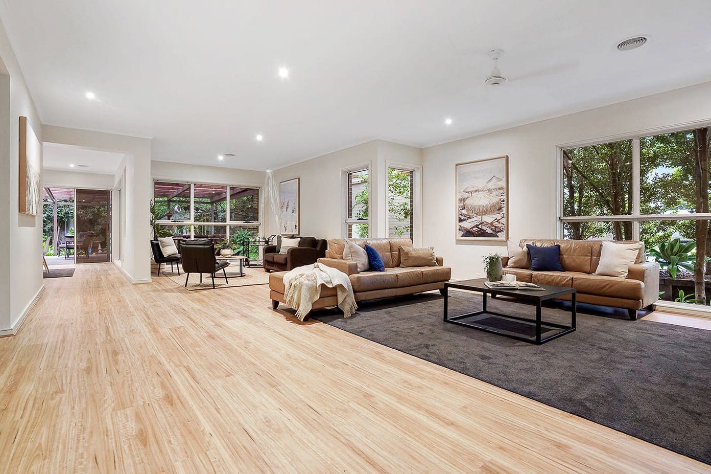 Suburban-Flooring-59StGeorgesCres-Hampton-Grace-Hybrid-Light-Blackbutt-3